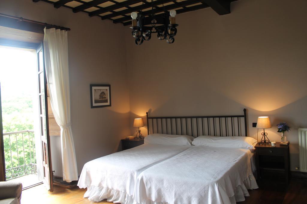 Hotel Palacio Conde Toreno Salas  Pokój zdjęcie